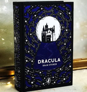 Dracula : Puffin Clothbound Classics - Hardback
