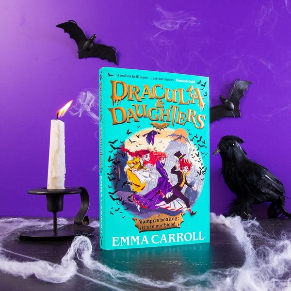 Dracula & Daughters - Paperback