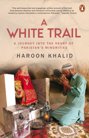 A White Trail : A Journey Into The Heart - Paperback