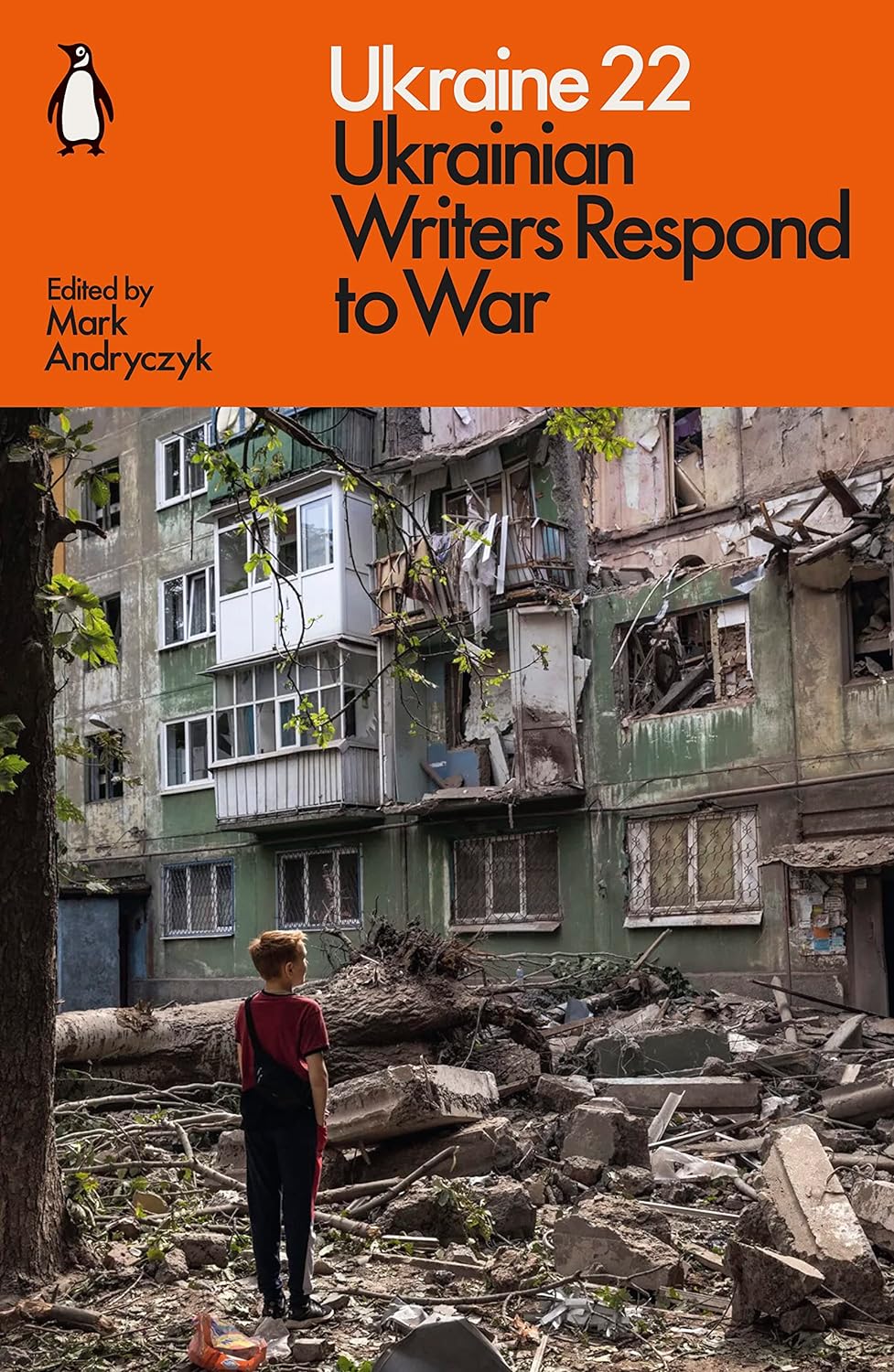 Ukraine 22: Ukrainian Writers Respond to War - Paperback