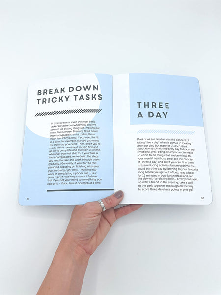 How to De-Stress: The Essential Toolkit for a Calmer Life - Paperback