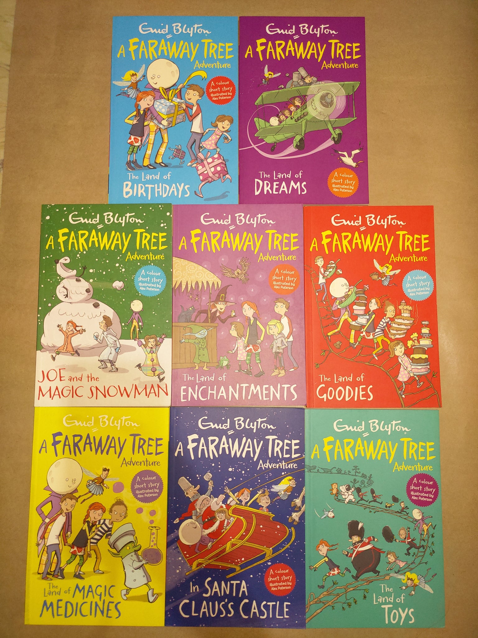 A Faraway Tree Adventure Collection Of 8 Books - Paperback